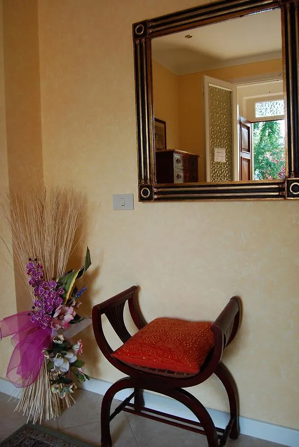 Le Querce Bed and Breakfast Curtatone Bed & Breakfast
